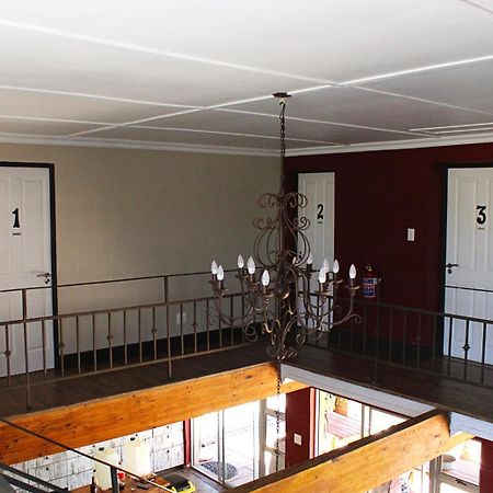 דרבנוויל African Adventures Accommodation מראה חיצוני תמונה
